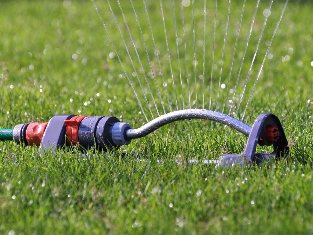 lawn sprinkler